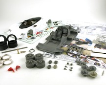 Dauer n°36 - details of parts included into the painted kit