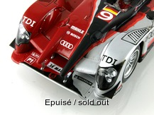 Audi R15 TDI n°9 Winner - 24 Heures du Mans 2010 - détails capot avant