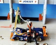 Team Joest Porsche : Refuelling department