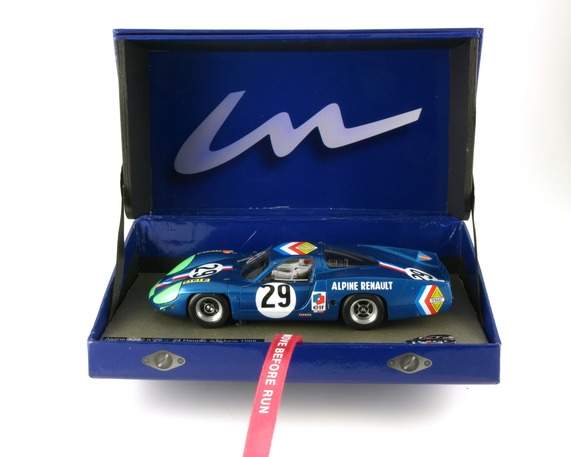 Alpine Renault A220 #29, packaging