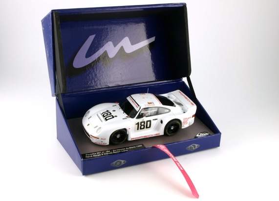 Porsche 961 packaging