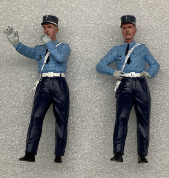 Simon & Jean gendarmes