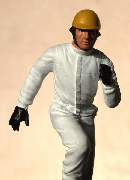 LE MANS miniatures Figurine Pilote courant des années 50 / départ type Le  Mans - Slot Car-Union