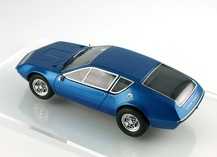 Global view from the rear Alpine A310 blue