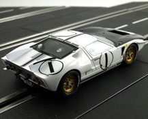 Ford MKII n°2 Le Mans 1965, 3/4 rear