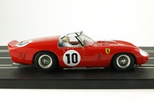 Ferrari TR 61 n°10 Le Mans 1961 - profil droit