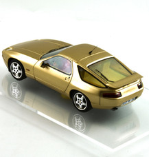 Porsche 928 - champagne