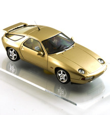 Porsche 928 - champagne