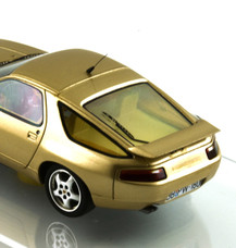 Porsche 928 - champagne