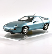 Porsche 928 - Light blue
