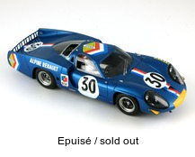 Alpine Renault A220 n°30, 3/4 avant droit