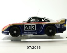 Porsche 961 #203; left profile